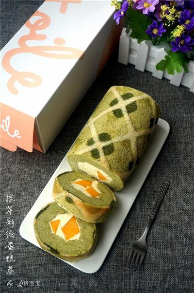 Tea colored cake rolls