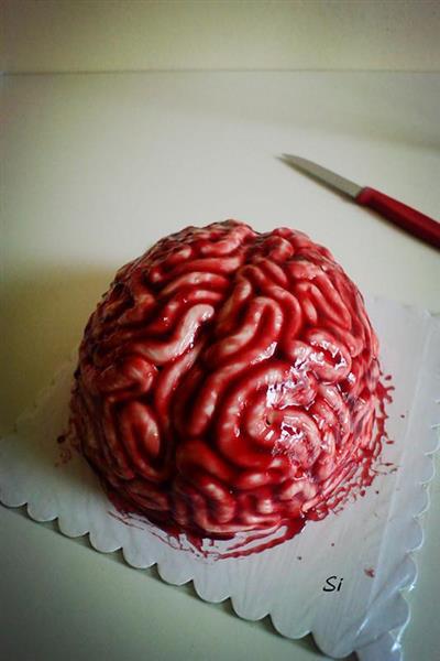 Halloweens cerebro pastel