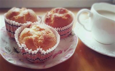 Sponge cup cake