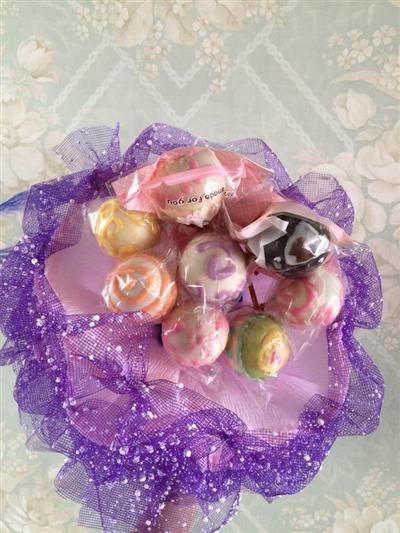 Bonbon de pastel bouquet .  pura artesanía regalo de boda