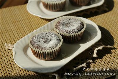 Chocolate lava cake with zero base is super easy to make a delicious dish