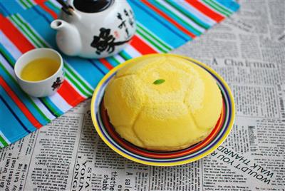 Banana milk steamed cake