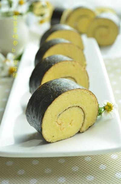 Rollos de pastel de violeta