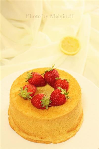 Lemon and honey cake