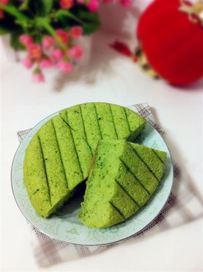 Pure natural spinach cake