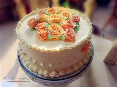 Cheese and cream cake