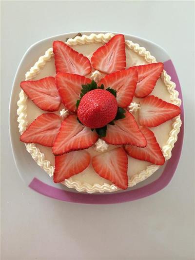 Strawberry cake