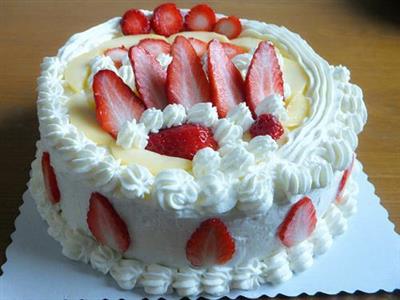 Cake with whipped cream