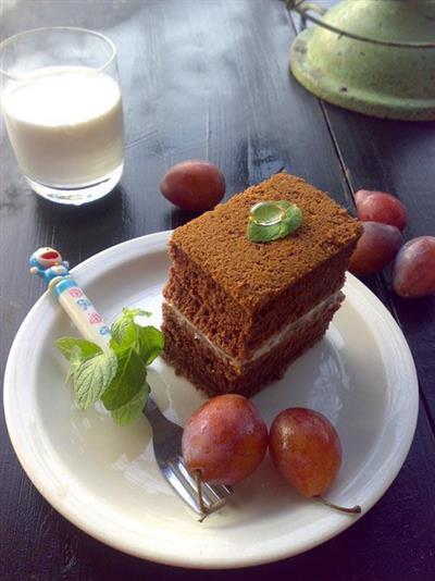 Lemon cocoa cake