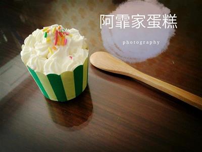 Making ‘paper cup cake ⁇  at home