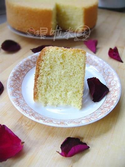 Whole egg sponge cake