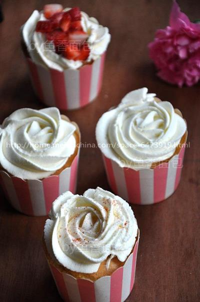 Strawberry cream cupcake