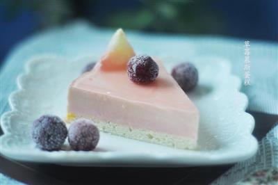 Strawberry mousse pastel