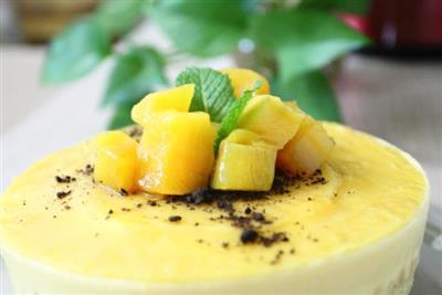 Mango mous pastel