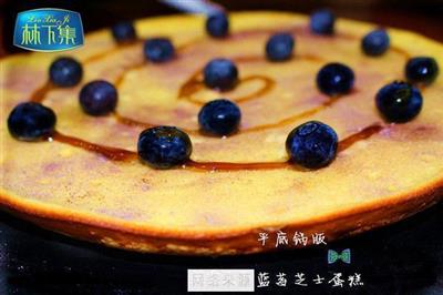 Blueberry and cheese cake