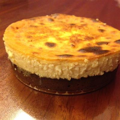 Brown cheese cake