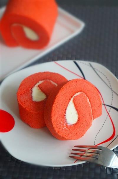 Red velvet rolls and rolls