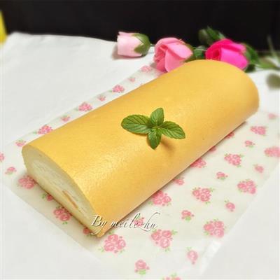 Mango cream cake rolls