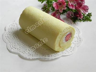 Rollos de pastel de fresa