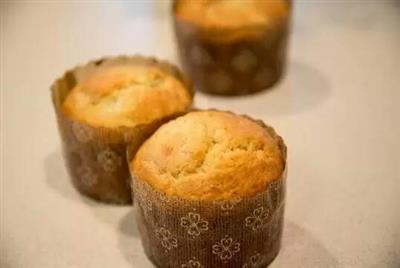 Banana and coconut muffins