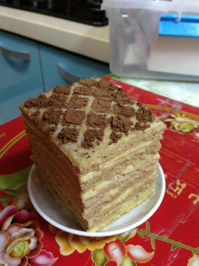 Thousand layers of coffee cake