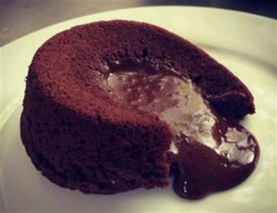 Chocolate lava cake (the chocolate is too soft)