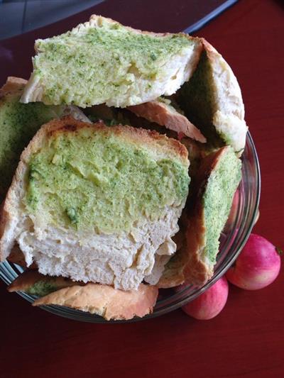 Rosemary and garlic bread