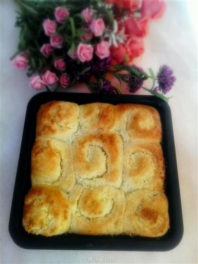 Coconut bread rolls