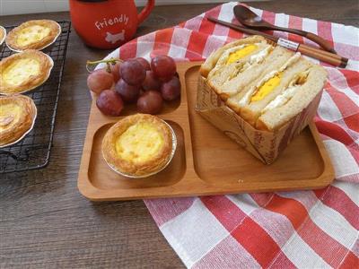 Milk and cereal toast