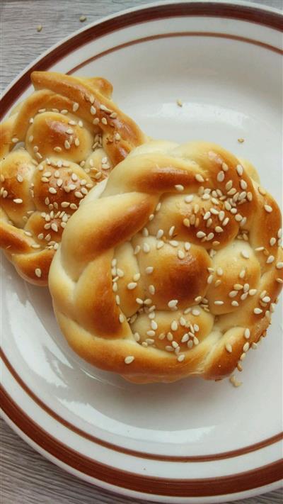 Flower bread