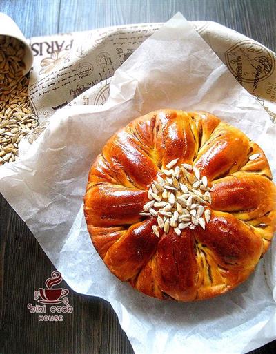 Sunflower bread