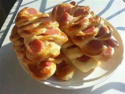 Sausage bread