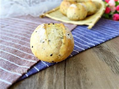 Low-fat bread balls