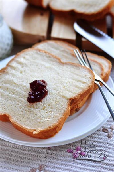 Old fashioned bread