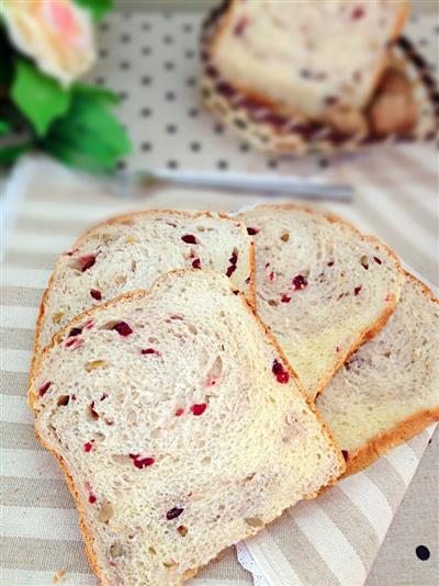 Toast de arándanos nueces