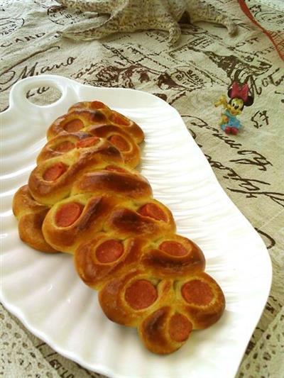 Sausage bread