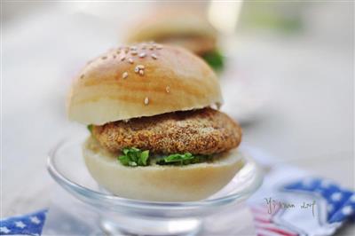 Fried chicken hamburgers