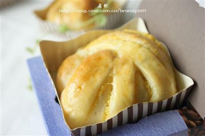 Sweet potato bread rolls