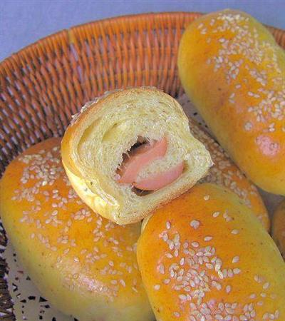 Sesame ham bread