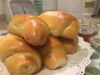 Small bread with grape juice