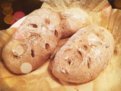 Chocolate whole nut bread