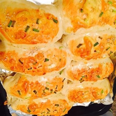 Sarmasuri cheese and onion bread