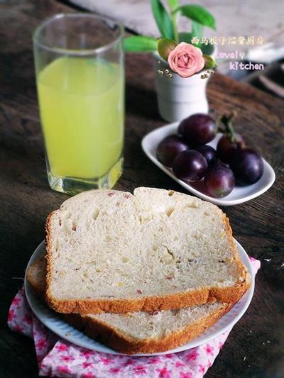 Cebolla bacon toast de maíz