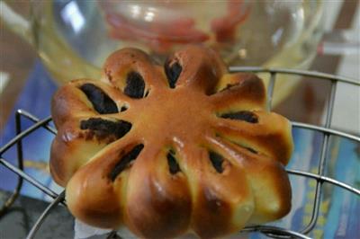 Flower bread