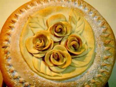 Flower-shaped hard bread