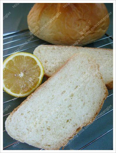 Soft lemon bread