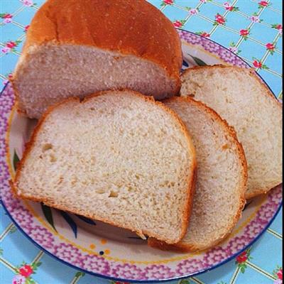 Bread machine version - simple white bread