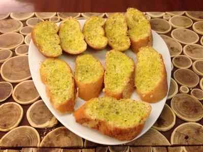 Francés pan de ajo