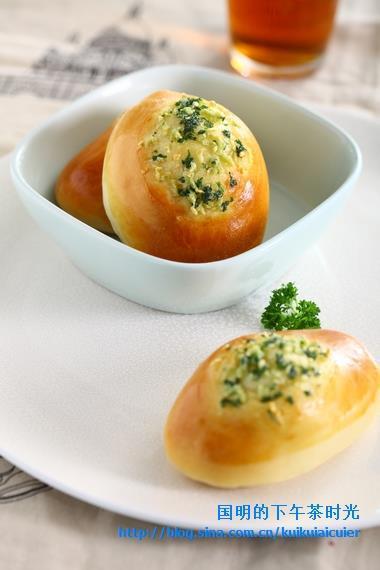 Bread with garlic