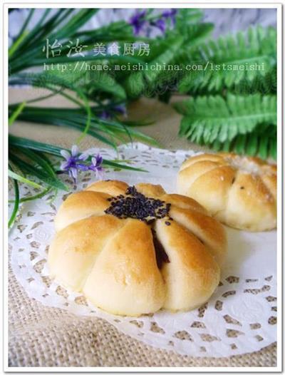 Red bean sandwiches